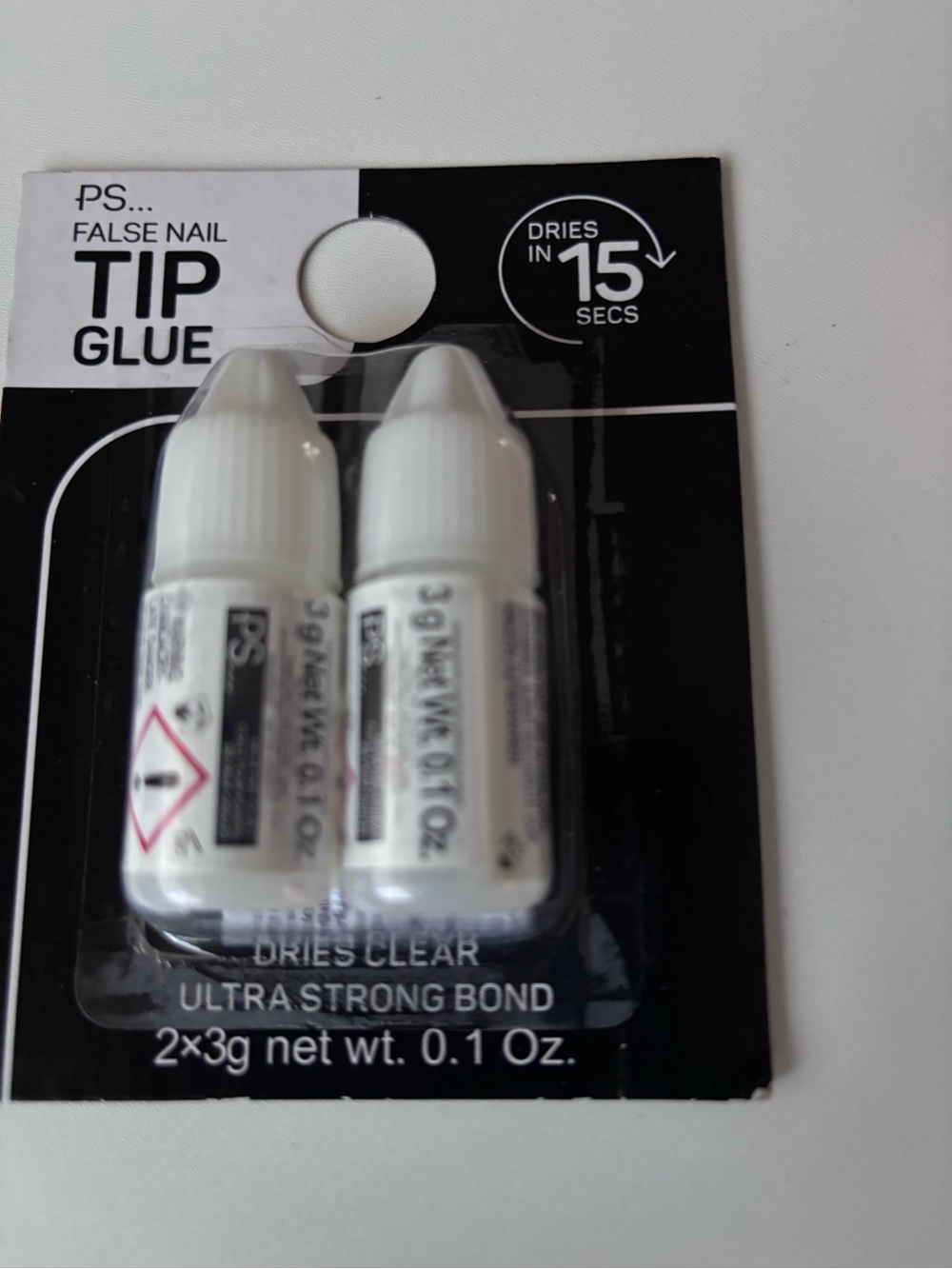 These are KISS imPRESS Color Press-On Nails and tip glue - Picture 4 of 7